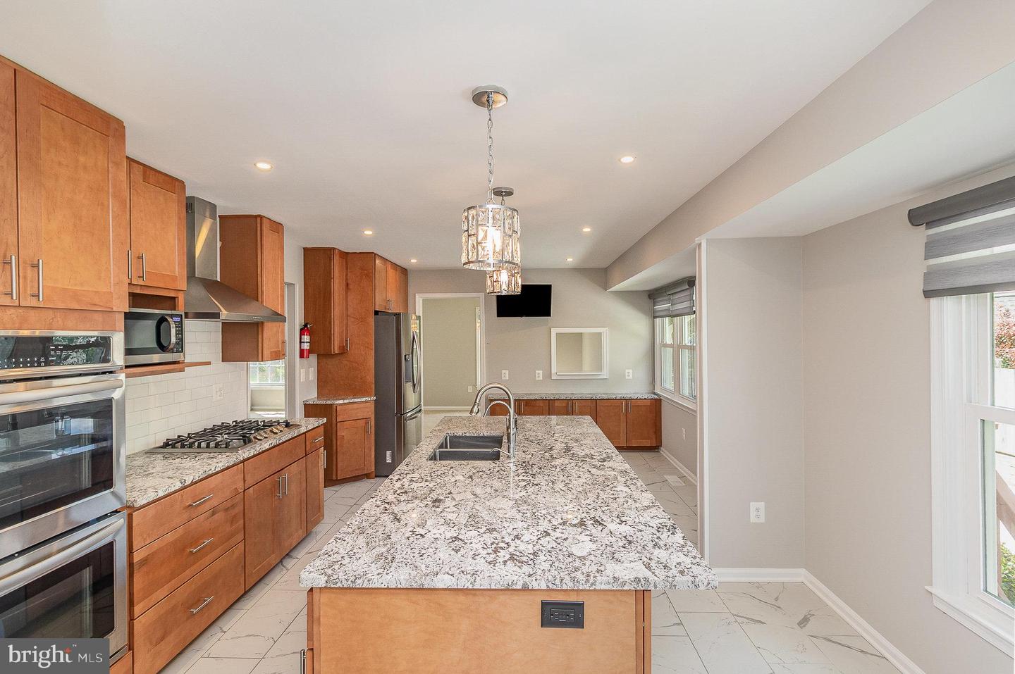 8909 APPLECROSS LN, SPRINGFIELD, Virginia 22153, 4 Bedrooms Bedrooms, ,3 BathroomsBathrooms,Residential,For sale,8909 APPLECROSS LN,VAFX2236278 MLS # VAFX2236278