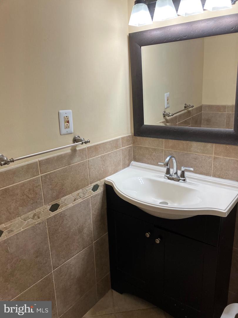 6137 LEESBURG PIKE #301, FALLS CHURCH, Virginia 22041, 1 Bedroom Bedrooms, ,1 BathroomBathrooms,Residential,For sale,6137 LEESBURG PIKE #301,VAFX2236884 MLS # VAFX2236884