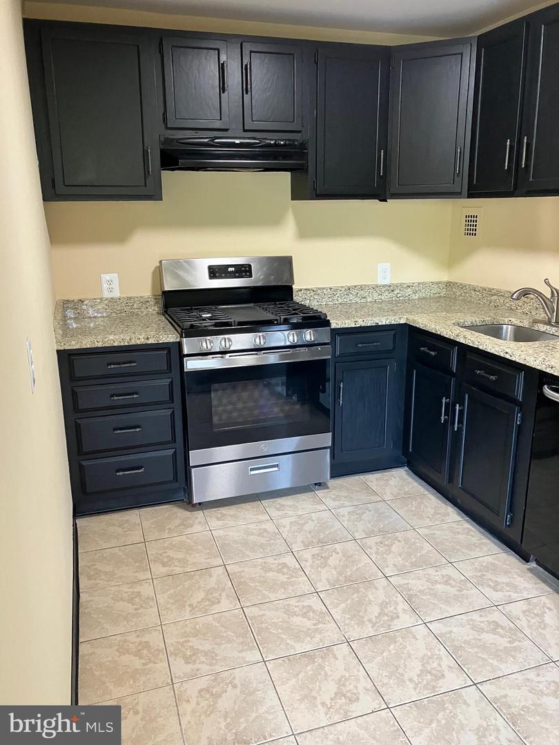 6137 LEESBURG PIKE #301, FALLS CHURCH, Virginia 22041, 1 Bedroom Bedrooms, ,1 BathroomBathrooms,Residential,For sale,6137 LEESBURG PIKE #301,VAFX2236884 MLS # VAFX2236884