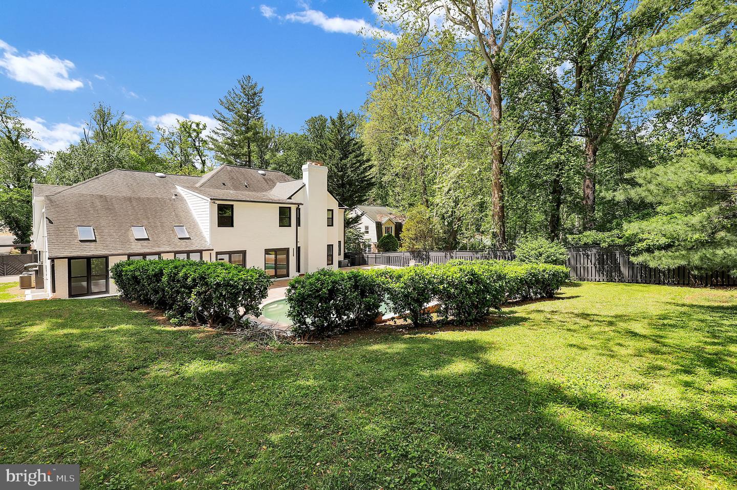 7332 OLD DOMINION DR, MCLEAN, Virginia 22101, 5 Bedrooms Bedrooms, ,6 BathroomsBathrooms,Residential,For sale,7332 OLD DOMINION DR,VAFX2236966 MLS # VAFX2236966