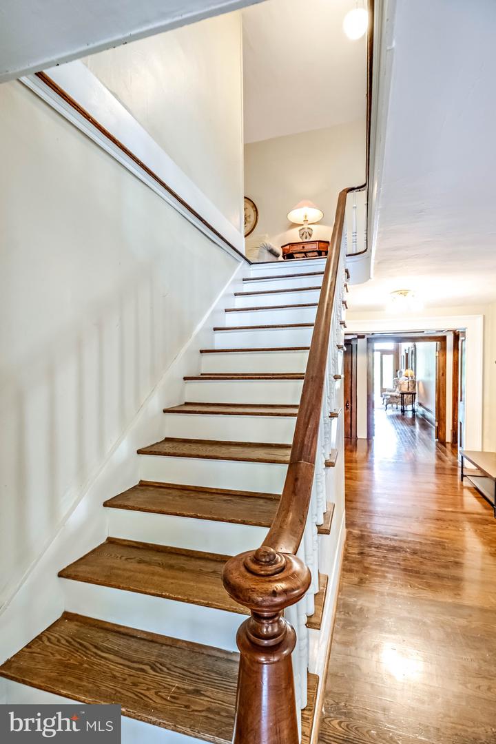 115 THOMPSON ST, TAZEWELL, Virginia 24651, 8 Bedrooms Bedrooms, ,5 BathroomsBathrooms,Residential,For sale,115 THOMPSON ST,VATW2000016 MLS # VATW2000016