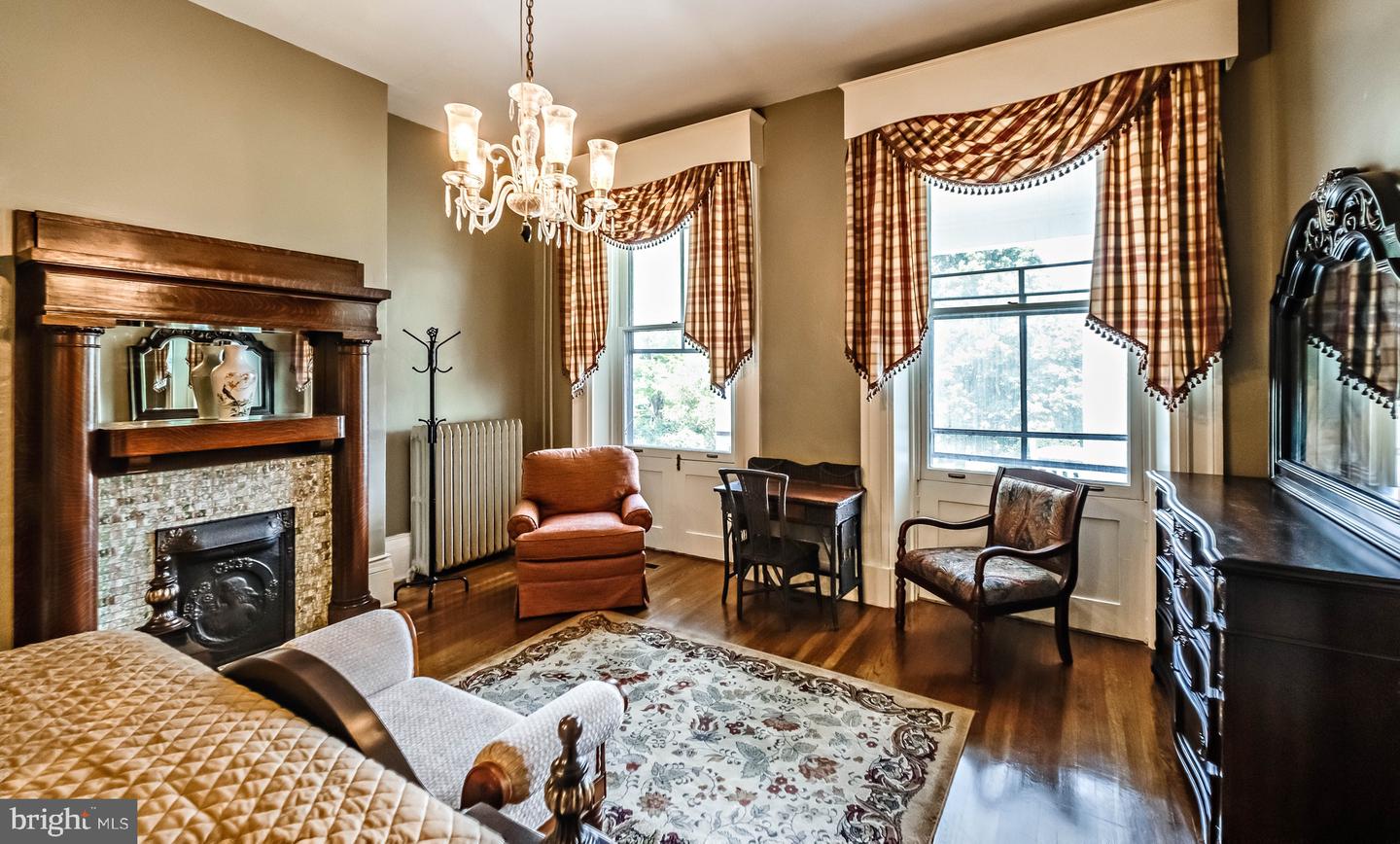 115 THOMPSON ST, TAZEWELL, Virginia 24651, 8 Bedrooms Bedrooms, ,5 BathroomsBathrooms,Residential,For sale,115 THOMPSON ST,VATW2000016 MLS # VATW2000016