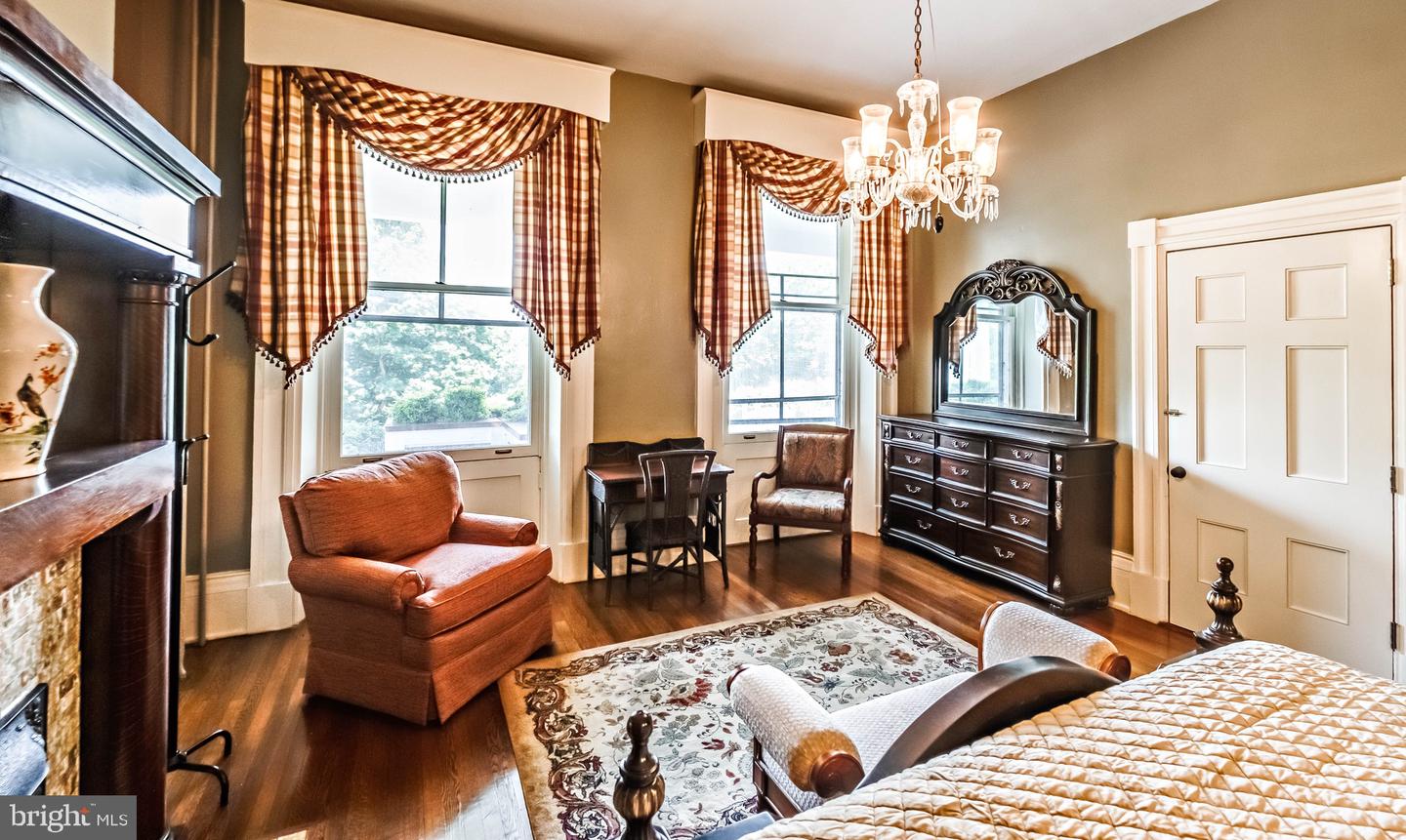 115 THOMPSON ST, TAZEWELL, Virginia 24651, 8 Bedrooms Bedrooms, ,5 BathroomsBathrooms,Residential,For sale,115 THOMPSON ST,VATW2000016 MLS # VATW2000016