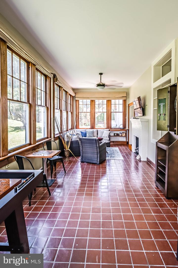 115 THOMPSON ST, TAZEWELL, Virginia 24651, 8 Bedrooms Bedrooms, ,5 BathroomsBathrooms,Residential,For sale,115 THOMPSON ST,VATW2000016 MLS # VATW2000016