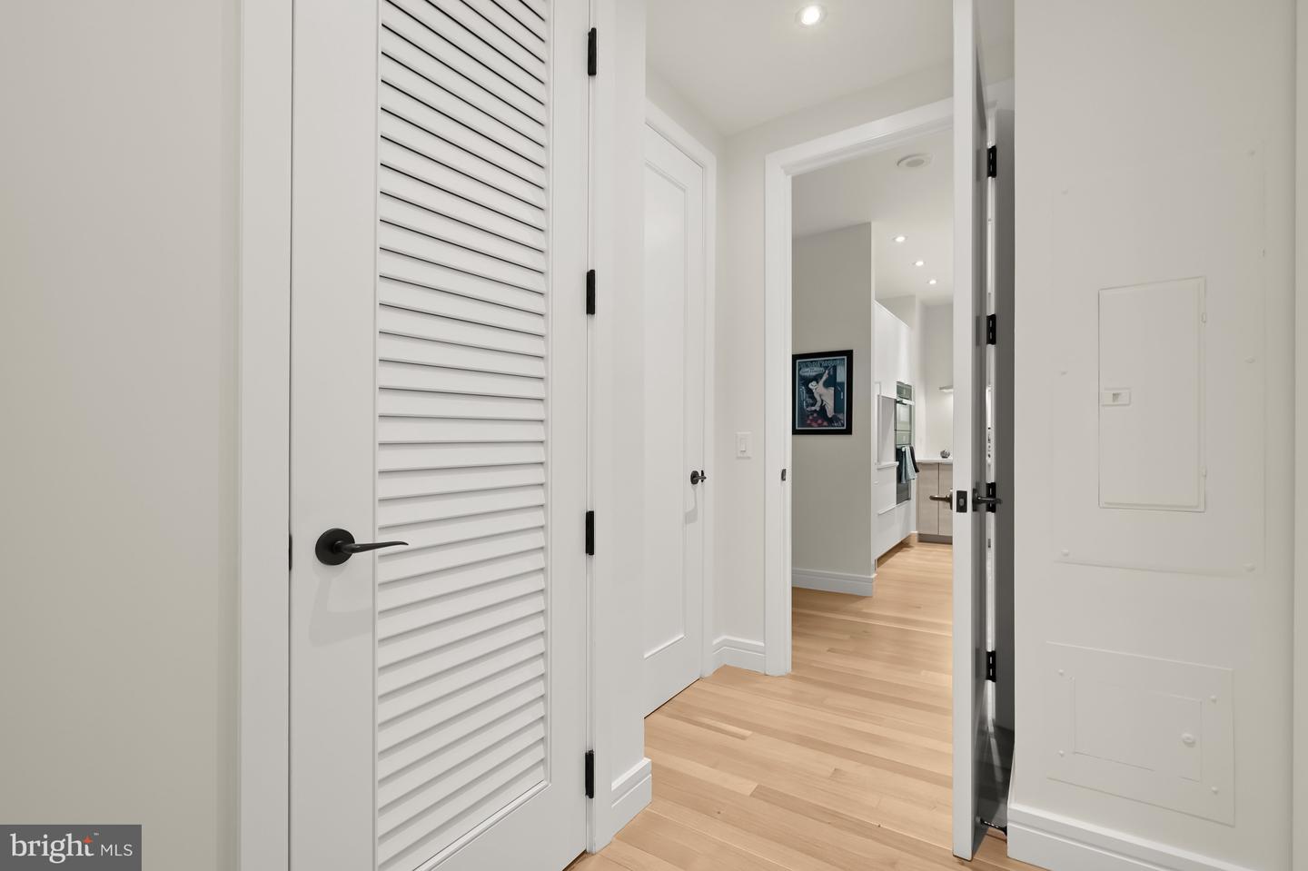 3303 NW WATER ST NW #3B, WASHINGTON, District Of Columbia 20007, 1 Bedroom Bedrooms, ,1 BathroomBathrooms,Residential,For sale,3303 NW WATER ST NW #3B,DCDC2197844 MLS # DCDC2197844