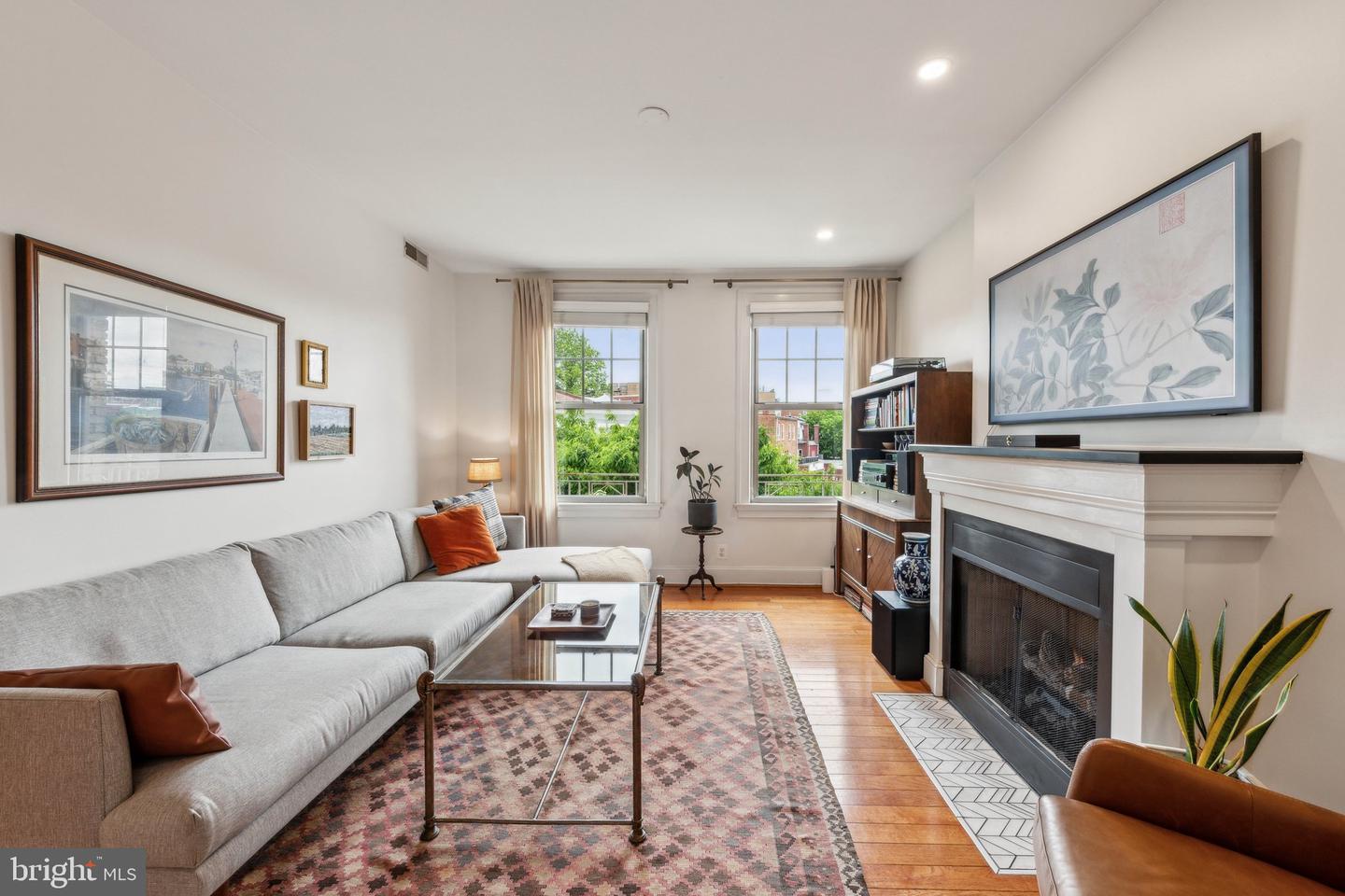 3220 17TH ST NW #309, WASHINGTON, District Of Columbia 20010, 2 Bedrooms Bedrooms, ,2 BathroomsBathrooms,Residential,For sale,3220 17TH ST NW #309,DCDC2197696 MLS # DCDC2197696