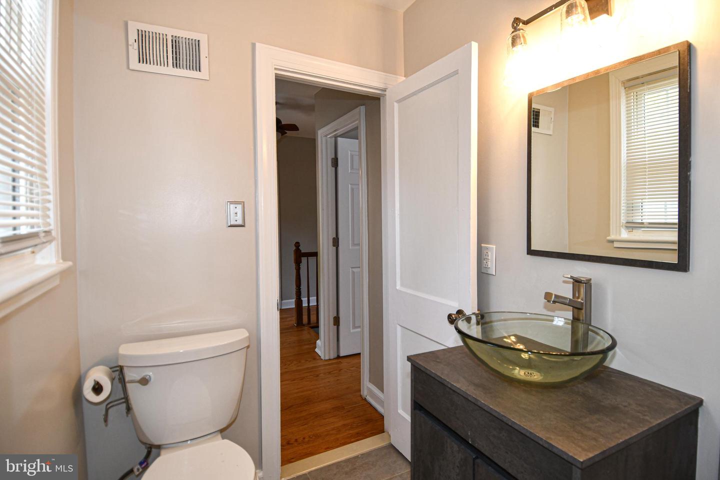 1714 33RD PL SE, WASHINGTON, District Of Columbia 20020, 4 Bedrooms Bedrooms, ,2 BathroomsBathrooms,Residential,For sale,1714 33RD PL SE,DCDC2188104 MLS # DCDC2188104