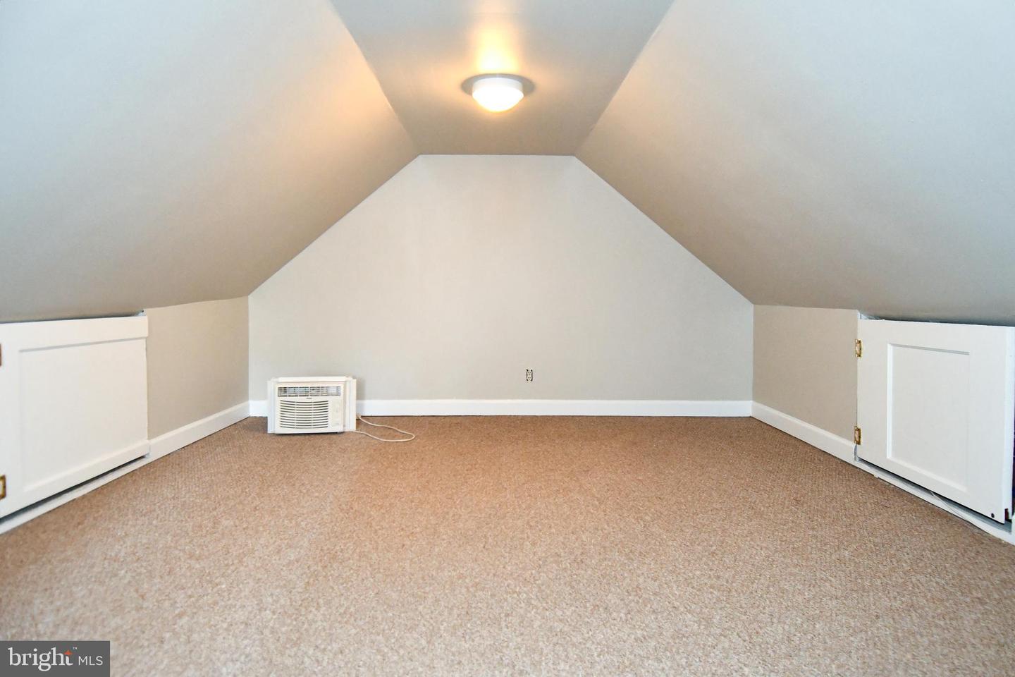1714 33RD PL SE, WASHINGTON, District Of Columbia 20020, 4 Bedrooms Bedrooms, ,2 BathroomsBathrooms,Residential,For sale,1714 33RD PL SE,DCDC2188104 MLS # DCDC2188104