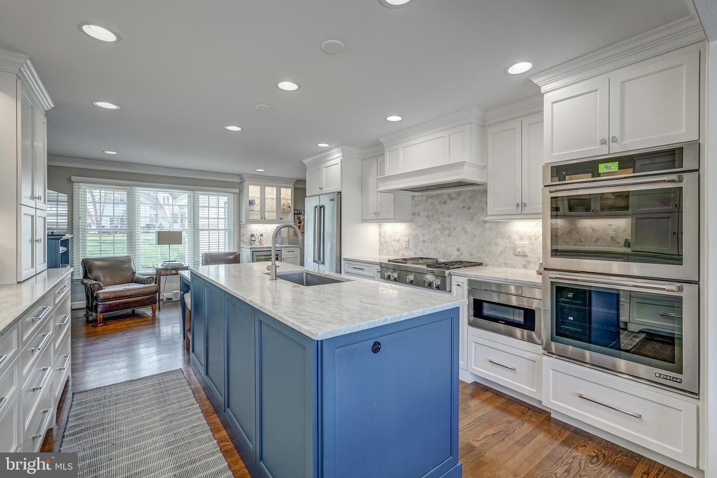 153 THOMAS DALE, WILLIAMSBURG, Virginia 23185, 5 Bedrooms Bedrooms, 12 Rooms Rooms,3 BathroomsBathrooms,Residential,For sale,153 THOMAS DALE,VAJC2000430 MLS # VAJC2000430