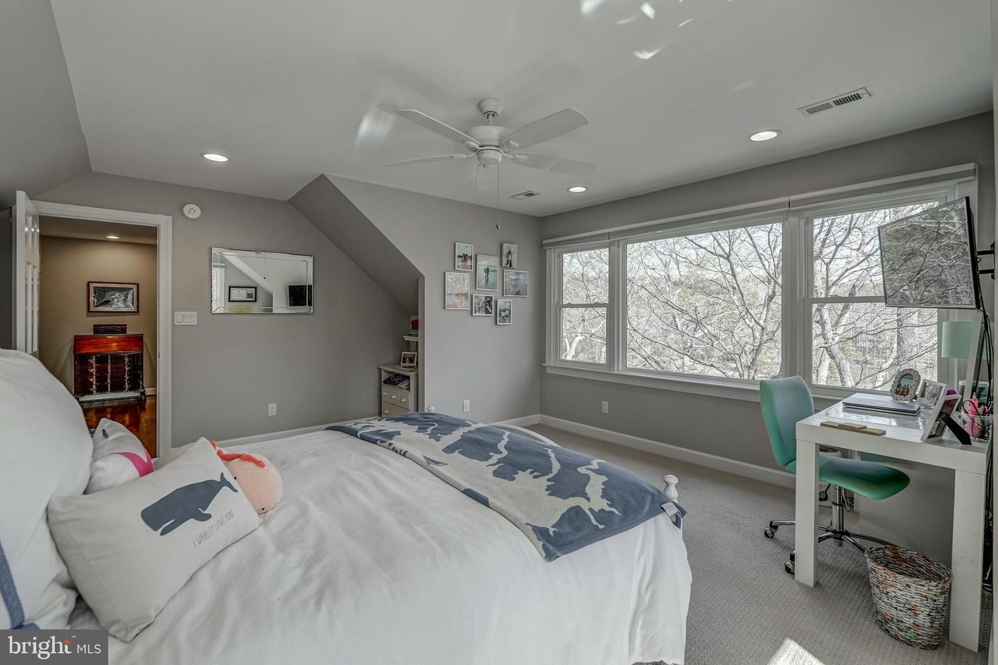 153 THOMAS DALE, WILLIAMSBURG, Virginia 23185, 5 Bedrooms Bedrooms, 12 Rooms Rooms,3 BathroomsBathrooms,Residential,For sale,153 THOMAS DALE,VAJC2000430 MLS # VAJC2000430