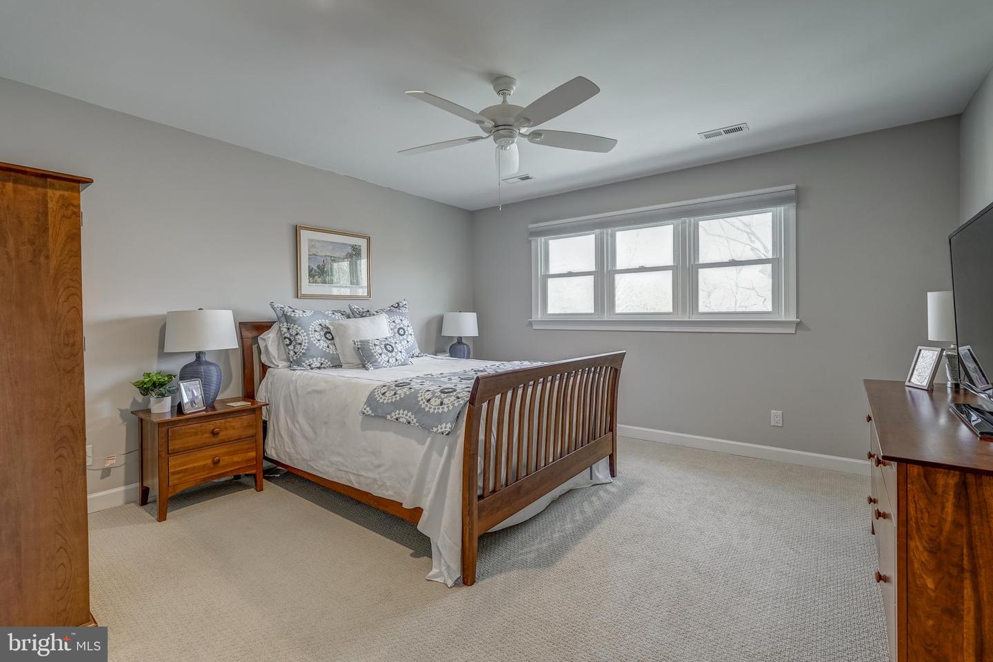153 THOMAS DALE, WILLIAMSBURG, Virginia 23185, 5 Bedrooms Bedrooms, 12 Rooms Rooms,3 BathroomsBathrooms,Residential,For sale,153 THOMAS DALE,VAJC2000430 MLS # VAJC2000430