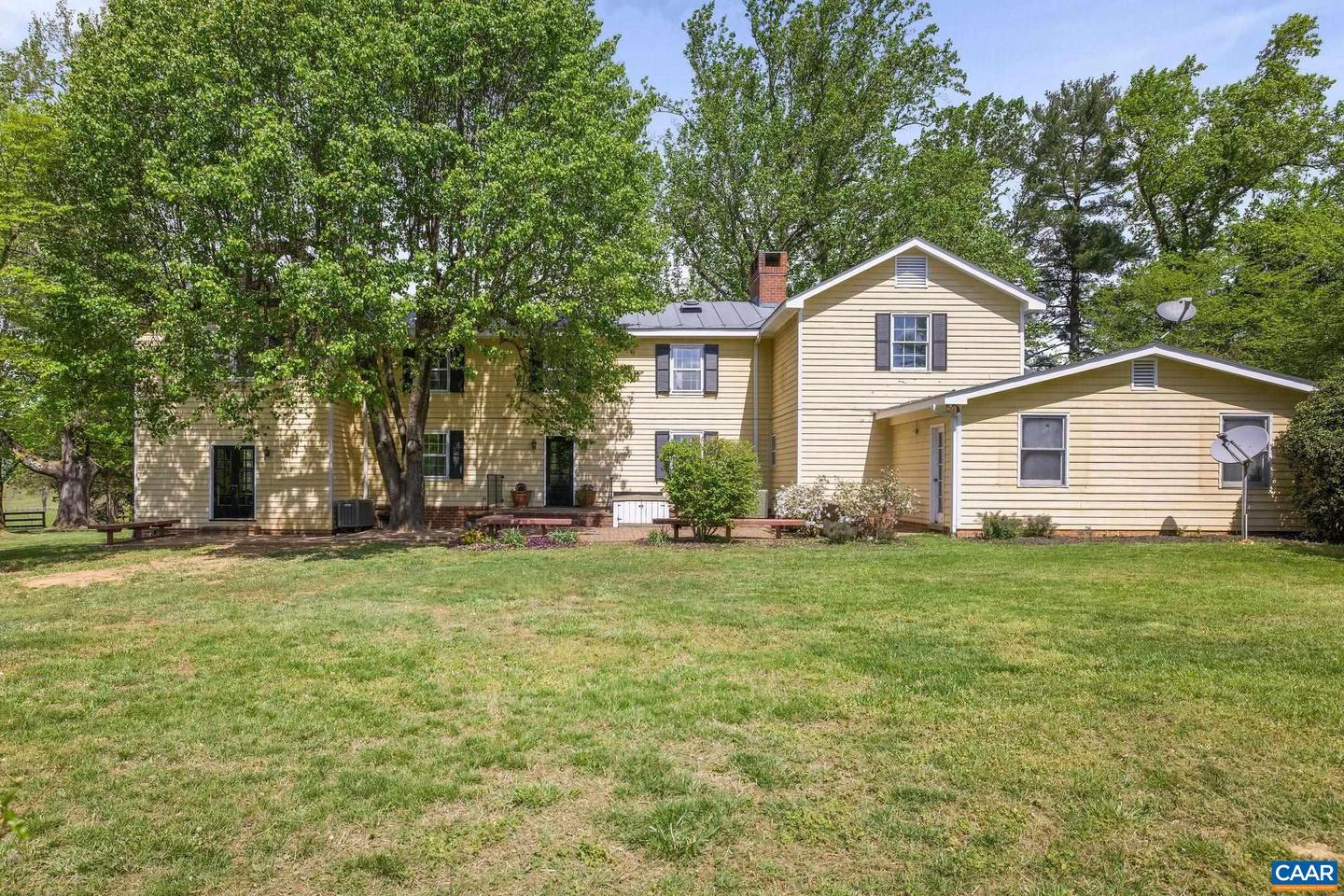 2176 LINDSAY RD, GORDONSVILLE, Virginia 22942, 3 Bedrooms Bedrooms, ,2 BathroomsBathrooms,Farm,For sale,2176 LINDSAY RD,663874 MLS # 663874