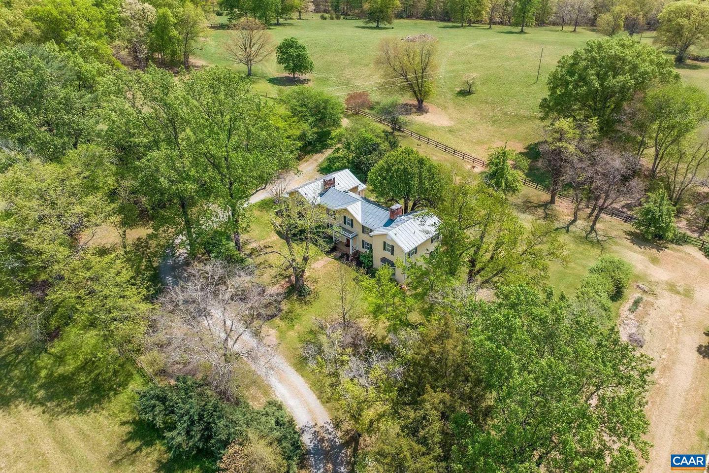 2176 LINDSAY RD, GORDONSVILLE, Virginia 22942, 3 Bedrooms Bedrooms, ,2 BathroomsBathrooms,Farm,For sale,2176 LINDSAY RD,663874 MLS # 663874