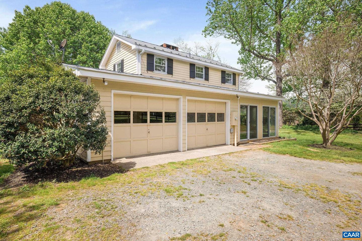 2176 LINDSAY RD, GORDONSVILLE, Virginia 22942, 3 Bedrooms Bedrooms, ,2 BathroomsBathrooms,Farm,For sale,2176 LINDSAY RD,663874 MLS # 663874