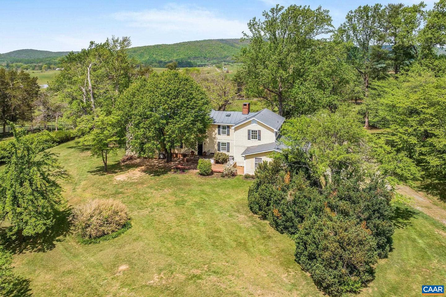 2176 LINDSAY RD, GORDONSVILLE, Virginia 22942, 3 Bedrooms Bedrooms, ,2 BathroomsBathrooms,Farm,For sale,2176 LINDSAY RD,663874 MLS # 663874