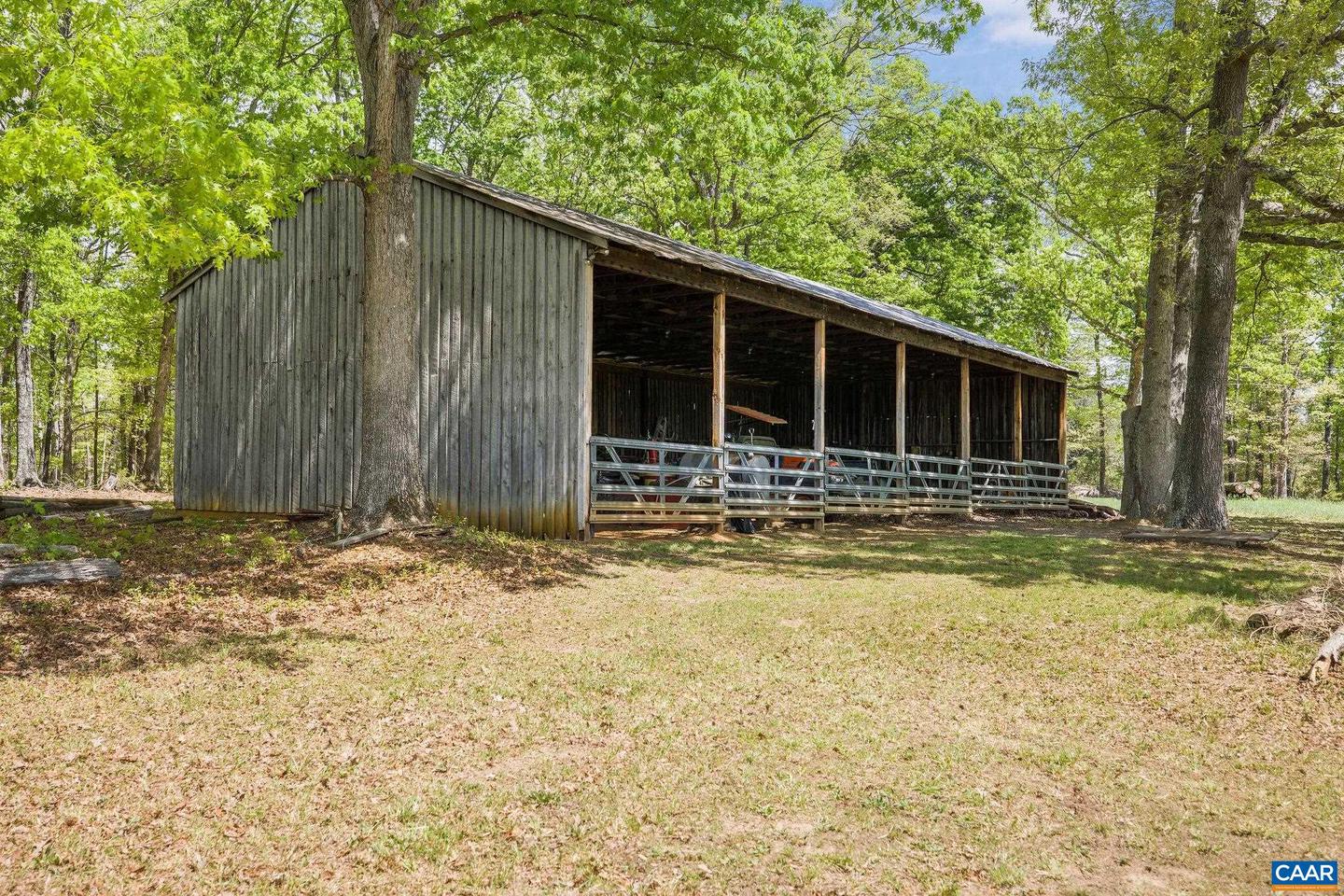 2176 LINDSAY RD, GORDONSVILLE, Virginia 22942, 3 Bedrooms Bedrooms, ,2 BathroomsBathrooms,Farm,For sale,2176 LINDSAY RD,663874 MLS # 663874