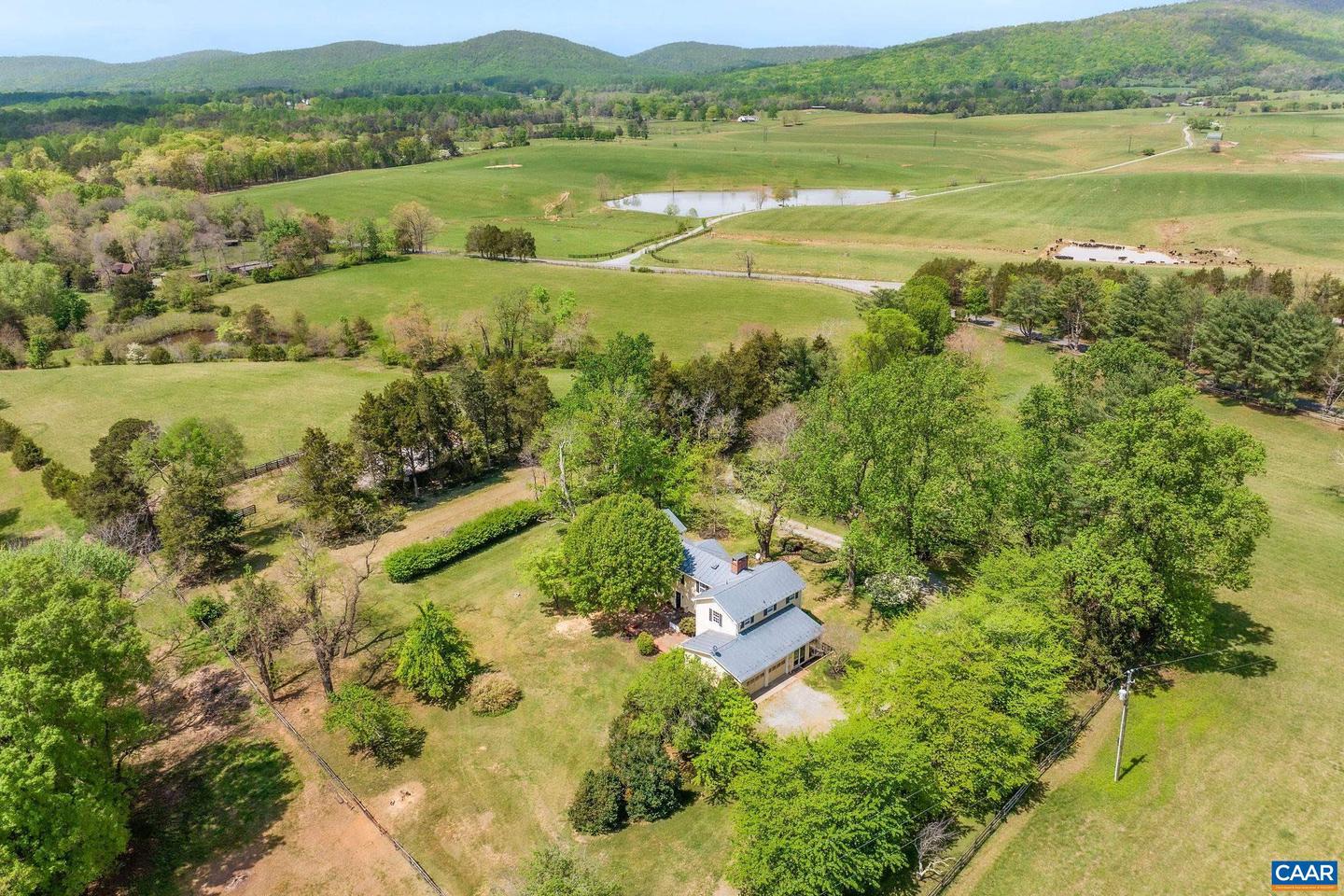 2176 LINDSAY RD, GORDONSVILLE, Virginia 22942, 3 Bedrooms Bedrooms, ,2 BathroomsBathrooms,Farm,For sale,2176 LINDSAY RD,663874 MLS # 663874