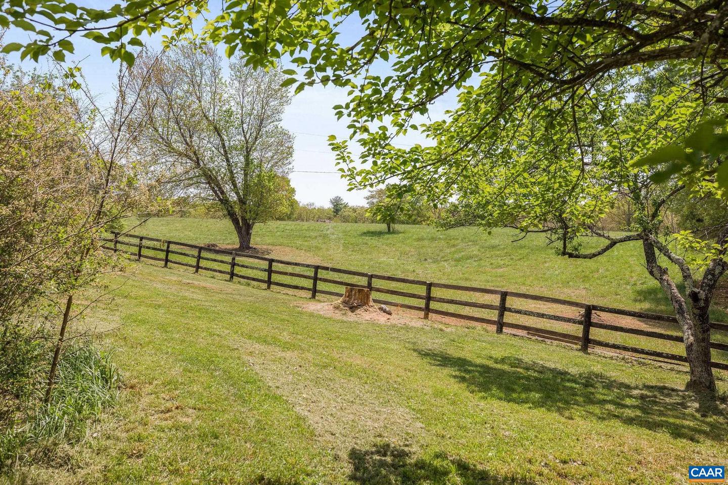 2176 LINDSAY RD, GORDONSVILLE, Virginia 22942, 3 Bedrooms Bedrooms, ,2 BathroomsBathrooms,Farm,For sale,2176 LINDSAY RD,663874 MLS # 663874