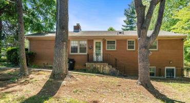1408 N COALTER ST, STAUNTON, Virginia 24401, 3 Bedrooms Bedrooms, ,1 BathroomBathrooms,Residential,1408 N COALTER ST,663866 MLS # 663866