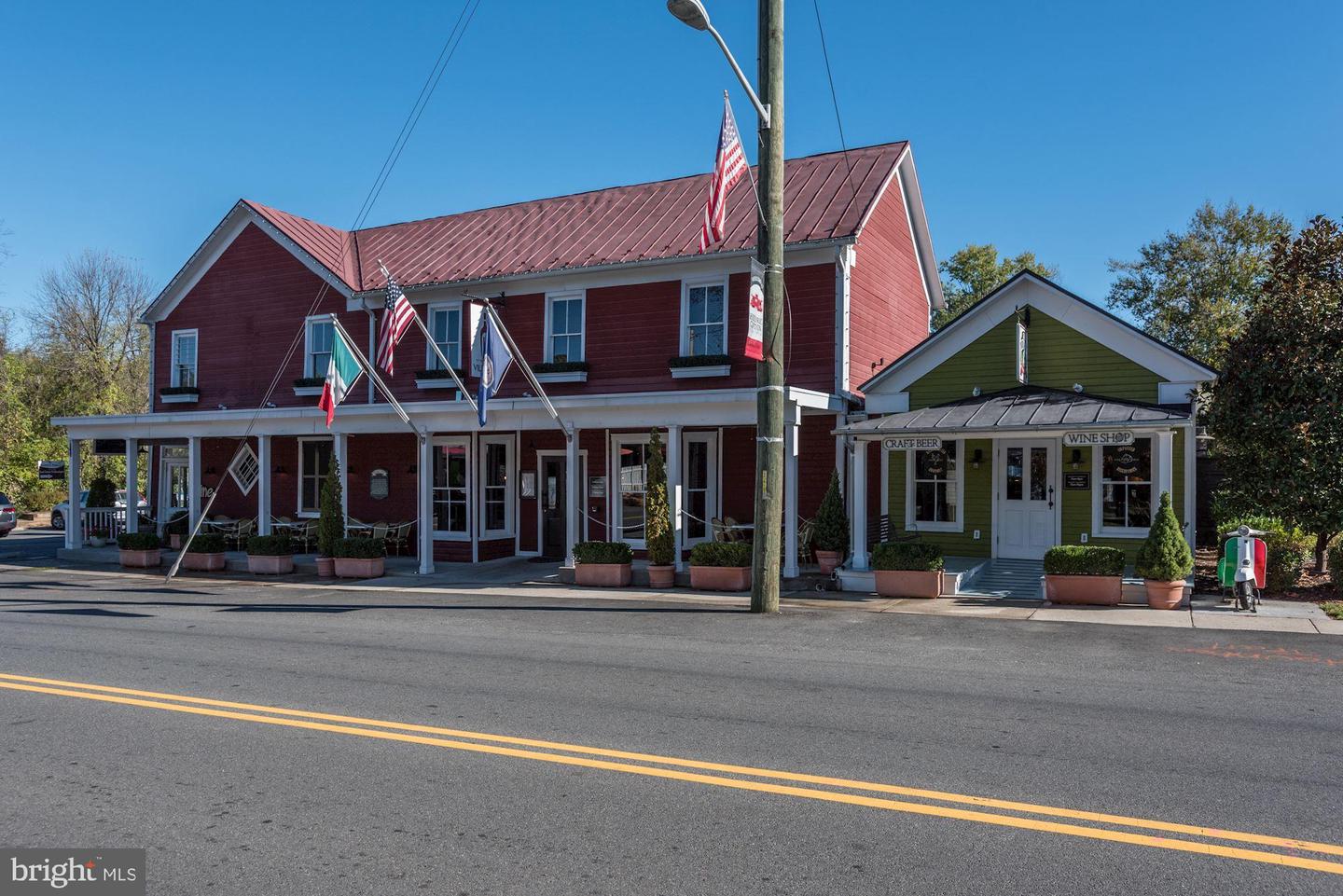 13907 WHETSTONE MANOR COURT, CLIFTON, Virginia 20124, 6 Bedrooms Bedrooms, ,5 BathroomsBathrooms,Residential,For sale,13907 WHETSTONE MANOR COURT,VAFX2227990 MLS # VAFX2227990