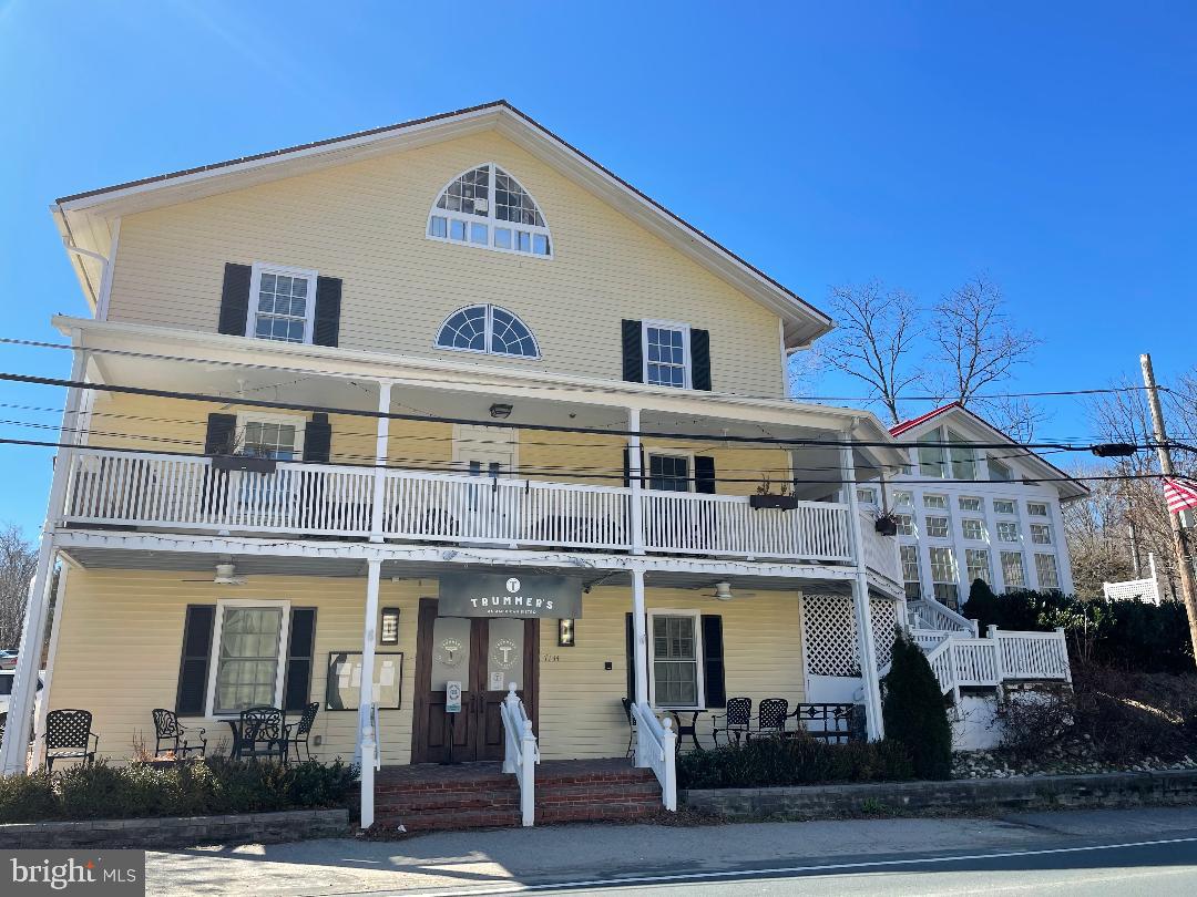 13907 WHETSTONE MANOR COURT, CLIFTON, Virginia 20124, 6 Bedrooms Bedrooms, ,5 BathroomsBathrooms,Residential,For sale,13907 WHETSTONE MANOR COURT,VAFX2227990 MLS # VAFX2227990