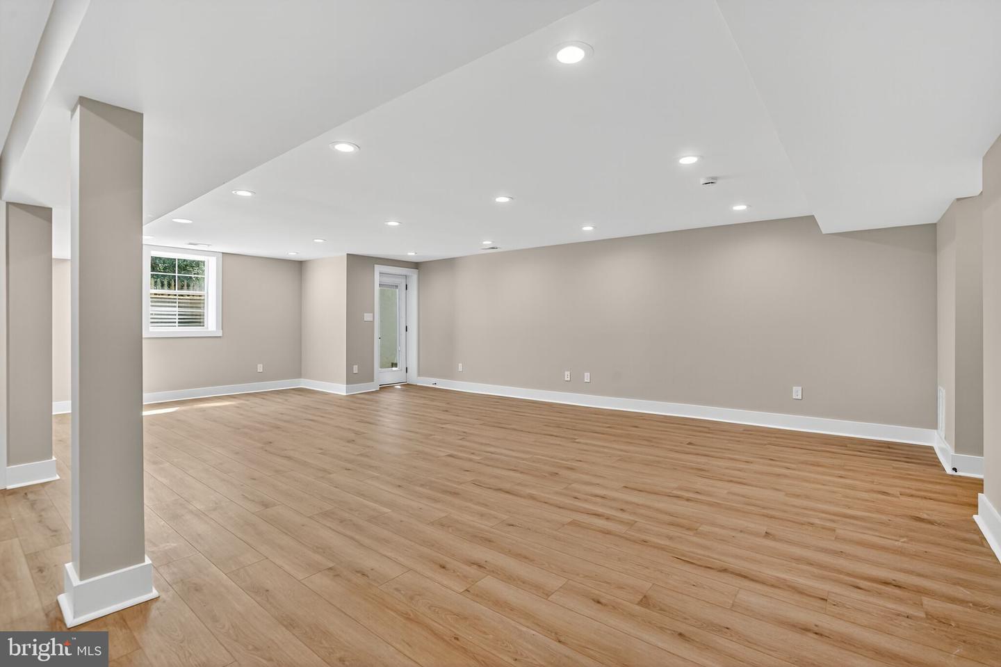 13907 WHETSTONE MANOR COURT, CLIFTON, Virginia 20124, 6 Bedrooms Bedrooms, ,5 BathroomsBathrooms,Residential,For sale,13907 WHETSTONE MANOR COURT,VAFX2227990 MLS # VAFX2227990