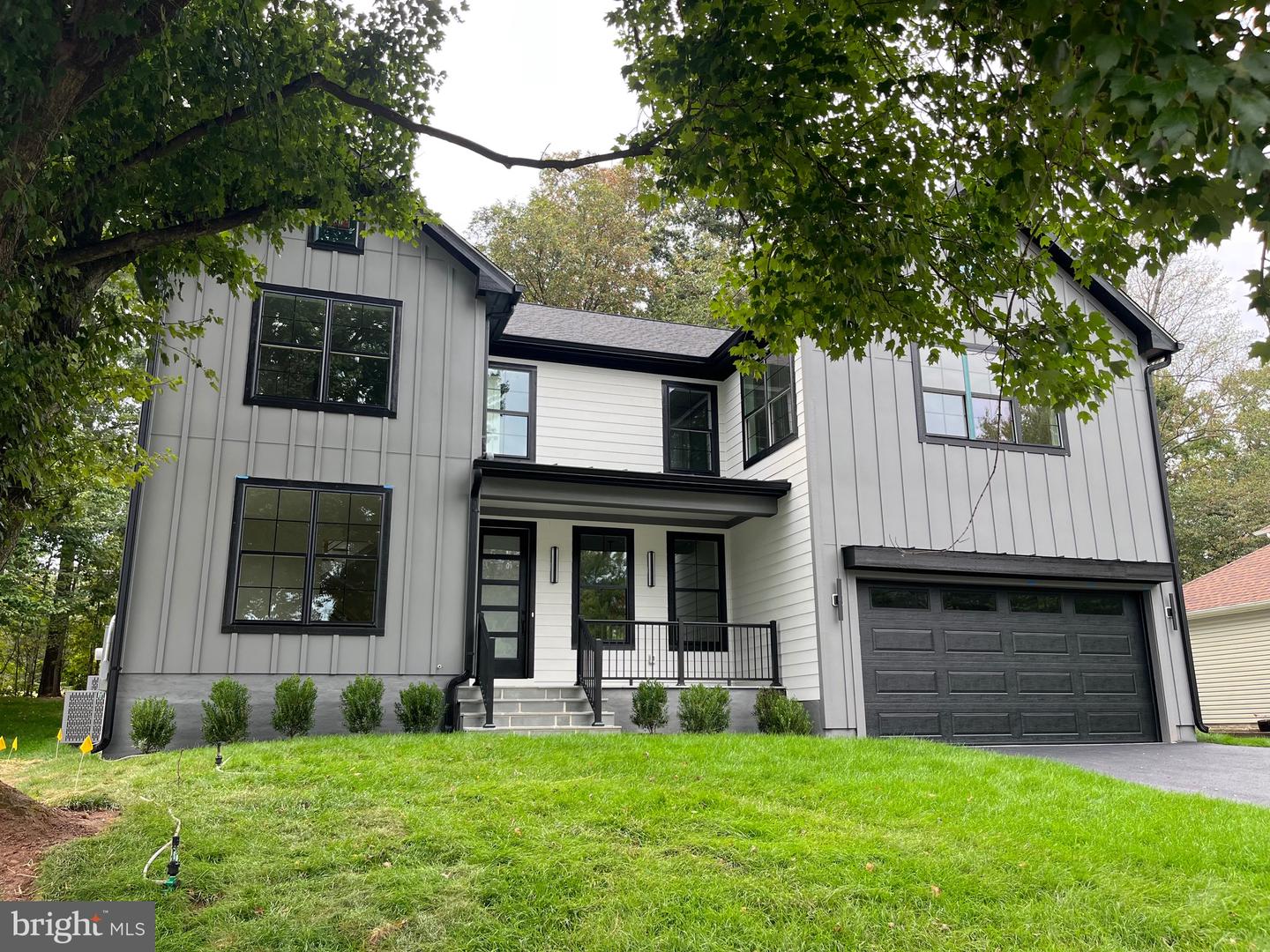 13907 WHETSTONE MANOR COURT, CLIFTON, Virginia 20124, 6 Bedrooms Bedrooms, ,5 BathroomsBathrooms,Residential,For sale,13907 WHETSTONE MANOR COURT,VAFX2227990 MLS # VAFX2227990