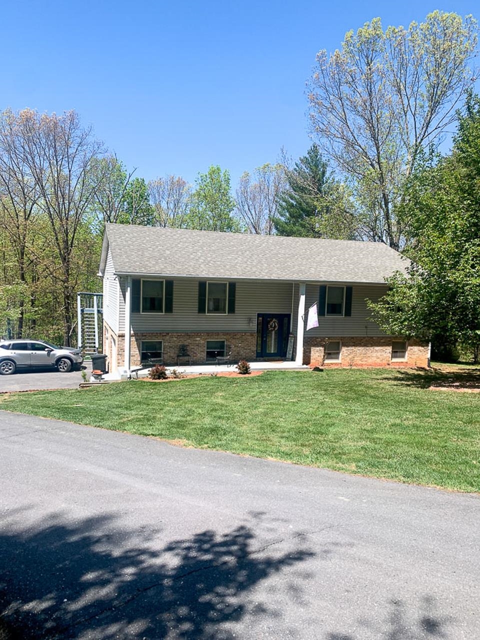 209 RAINTREE RD, VERONA, Virginia 24482, 3 Bedrooms Bedrooms, ,3 BathroomsBathrooms,Residential,209 RAINTREE RD., VERONA, VA,209 RAINTREE RD,663882 MLS # 663882