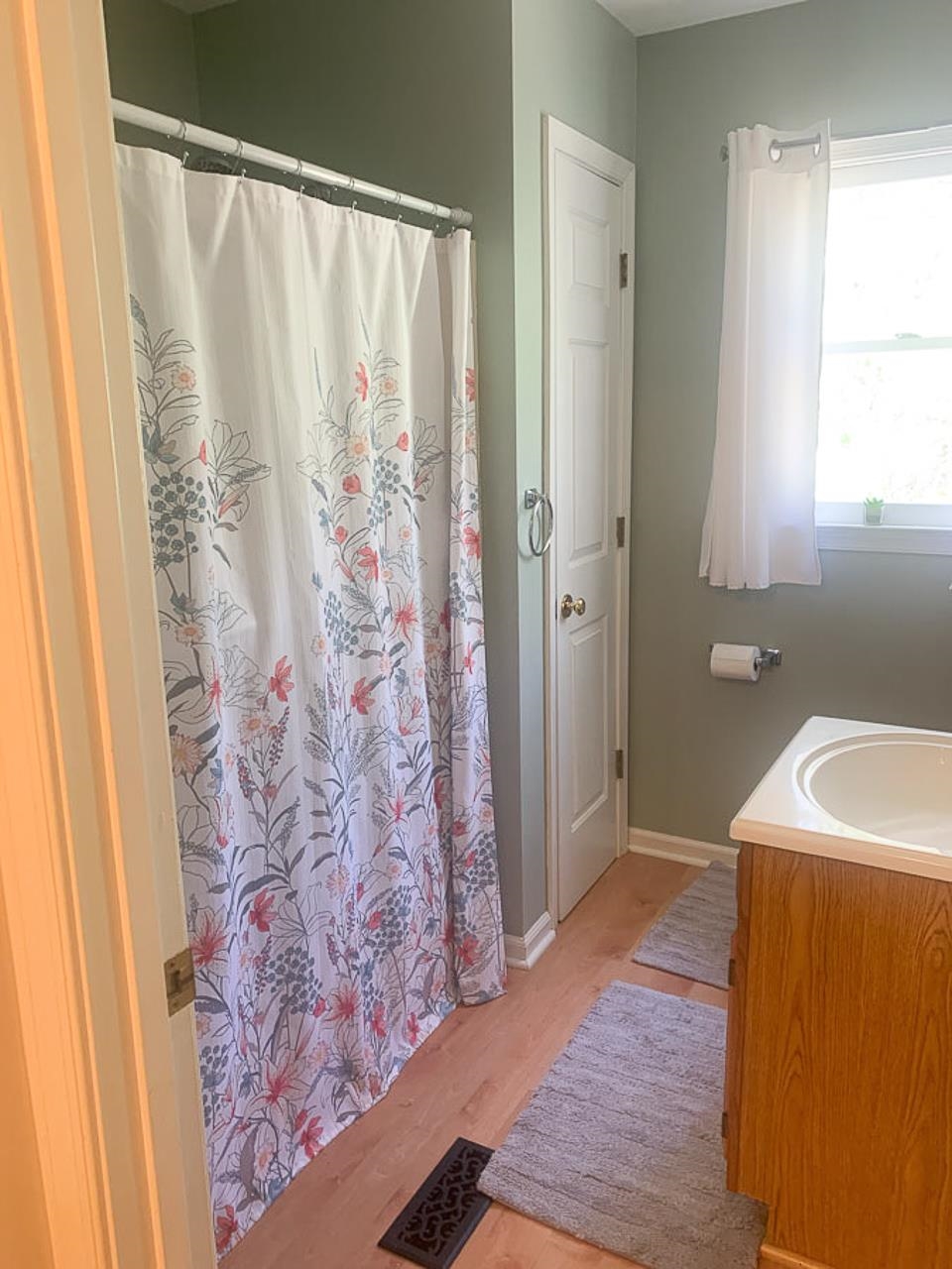 209 RAINTREE RD, VERONA, Virginia 24482, 3 Bedrooms Bedrooms, ,3 BathroomsBathrooms,Residential,209 RAINTREE RD., VERONA, VA,209 RAINTREE RD,663882 MLS # 663882