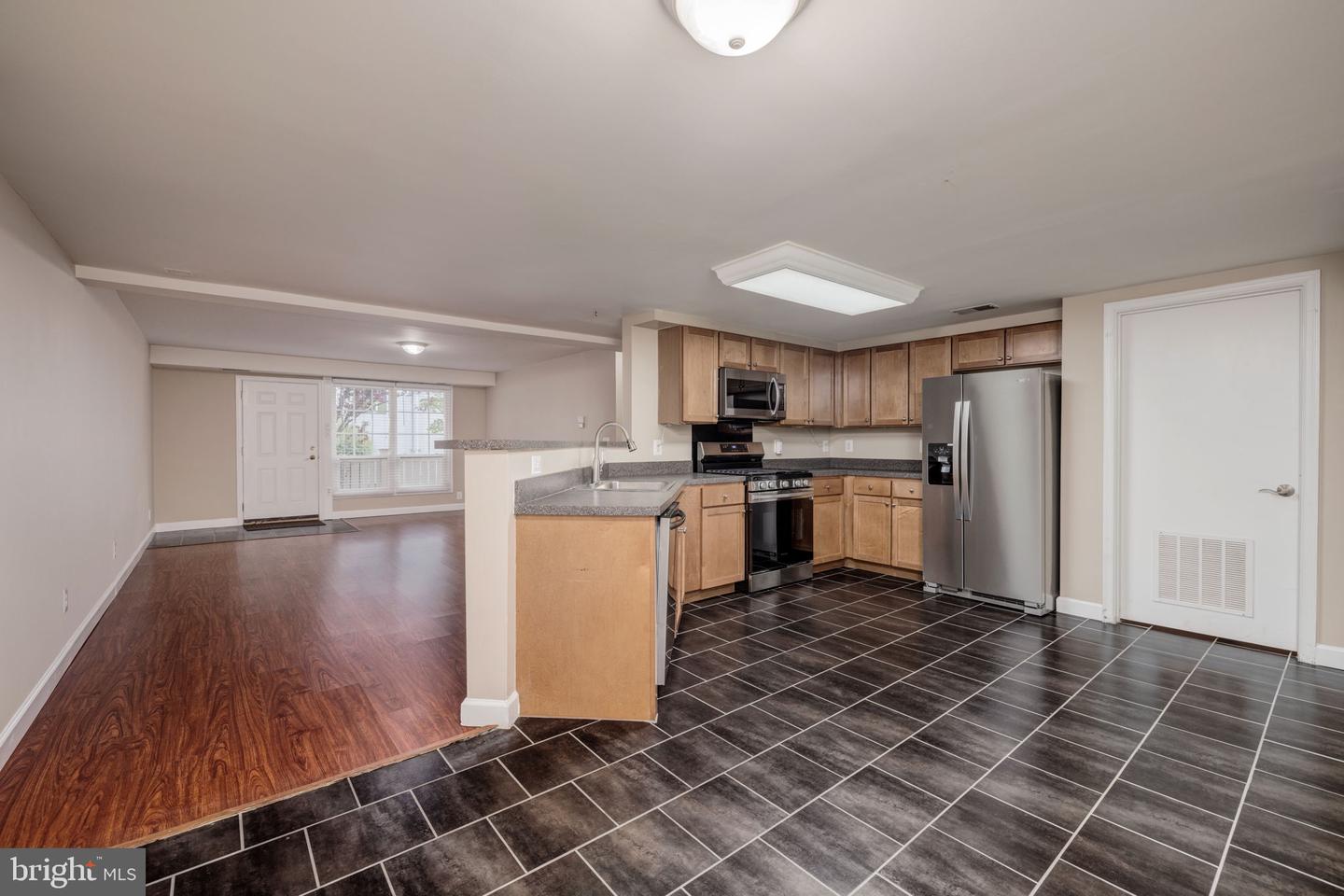 1465-B N VAN DORN ST, ALEXANDRIA, Virginia 22304, 1 Bedroom Bedrooms, ,1 BathroomBathrooms,Residential,For sale,1465-B N VAN DORN ST,VAAX2043696 MLS # VAAX2043696