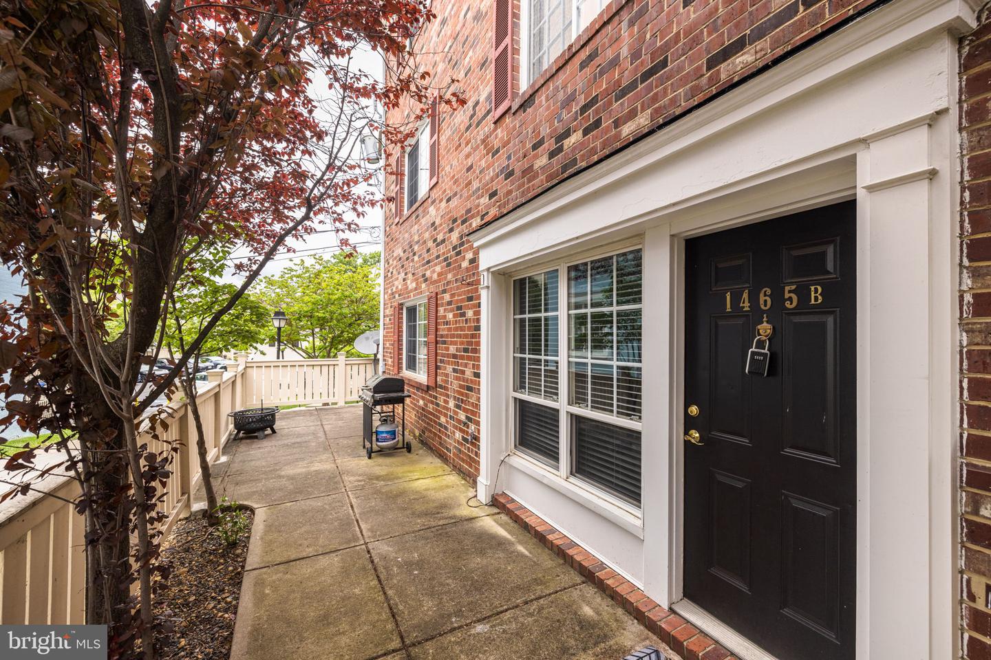 1465-B N VAN DORN ST, ALEXANDRIA, Virginia 22304, 1 Bedroom Bedrooms, ,1 BathroomBathrooms,Residential,For sale,1465-B N VAN DORN ST,VAAX2043696 MLS # VAAX2043696