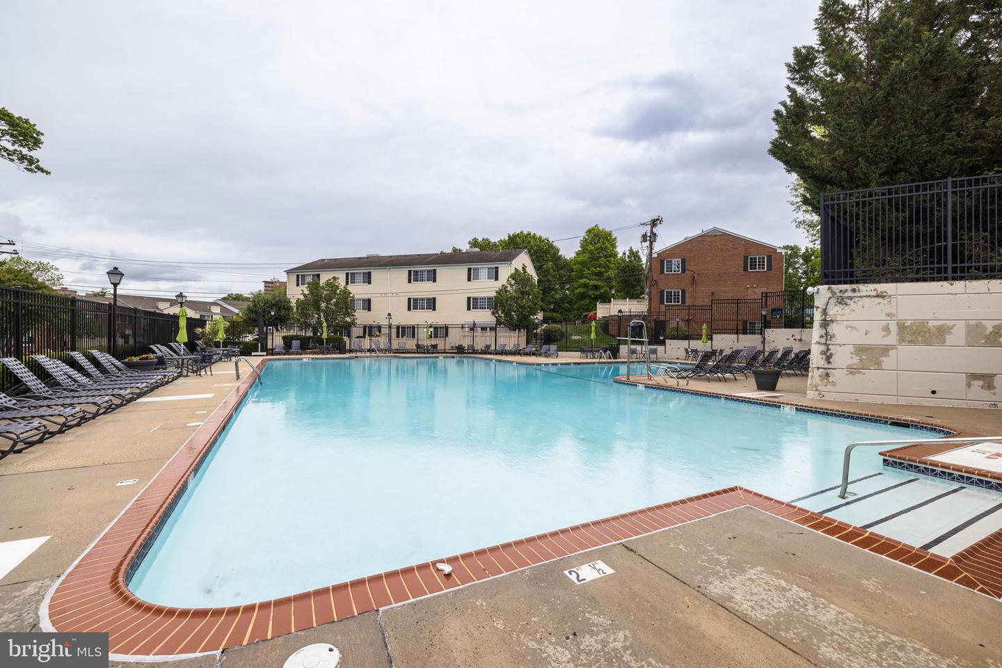 1465-B N VAN DORN ST, ALEXANDRIA, Virginia 22304, 1 Bedroom Bedrooms, ,1 BathroomBathrooms,Residential,For sale,1465-B N VAN DORN ST,VAAX2043696 MLS # VAAX2043696