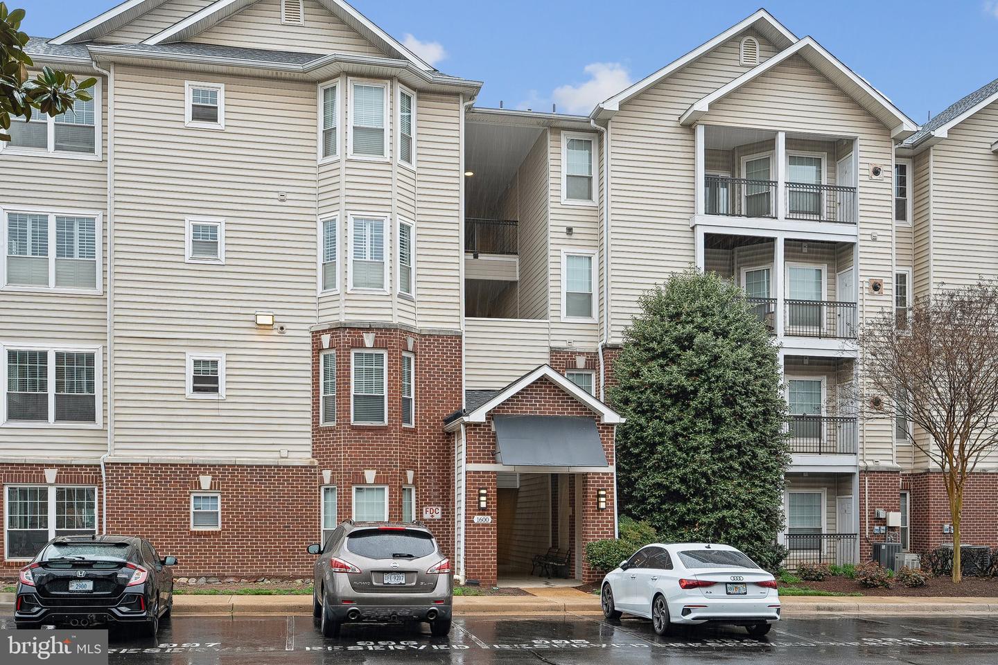1600 SPRING GATE DR #2112, MCLEAN, Virginia 22102, 1 Bedroom Bedrooms, ,1 BathroomBathrooms,Residential,For sale,1600 SPRING GATE DR #2112,VAFX2231996 MLS # VAFX2231996