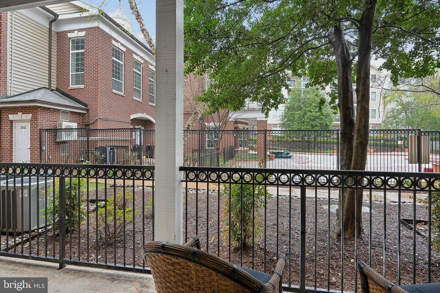 1600 SPRING GATE DR #2112, MCLEAN, Virginia 22102, 1 Bedroom Bedrooms, ,1 BathroomBathrooms,Residential,For sale,1600 SPRING GATE DR #2112,VAFX2231996 MLS # VAFX2231996