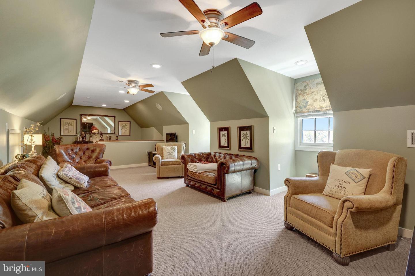 7722 LEE HWY, WARRENTON, Virginia 20186, 4 Bedrooms Bedrooms, ,2 BathroomsBathrooms,Residential,For sale,7722 LEE HWY,VAFQ2016152 MLS # VAFQ2016152