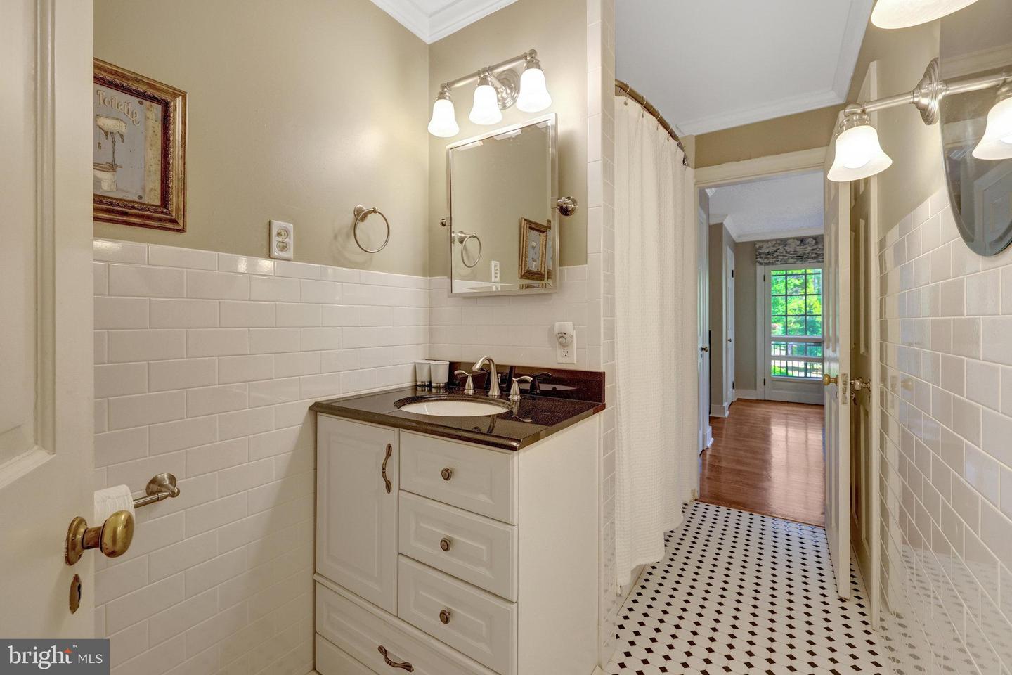 7722 LEE HWY, WARRENTON, Virginia 20186, 4 Bedrooms Bedrooms, ,2 BathroomsBathrooms,Residential,For sale,7722 LEE HWY,VAFQ2016152 MLS # VAFQ2016152