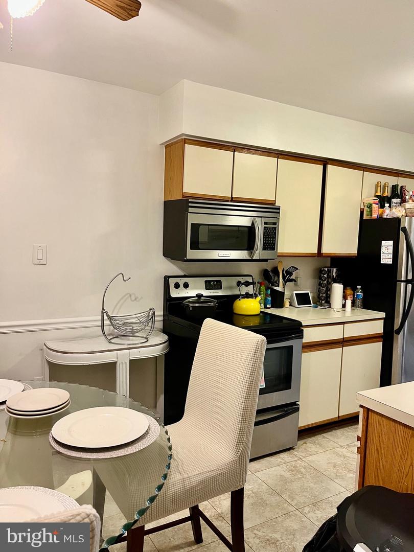 10491 PARADISE CT, MANASSAS, Virginia 20109, 2 Bedrooms Bedrooms, ,2 BathroomsBathrooms,Residential,For sale,10491 PARADISE CT,VAPW2091454 MLS # VAPW2091454
