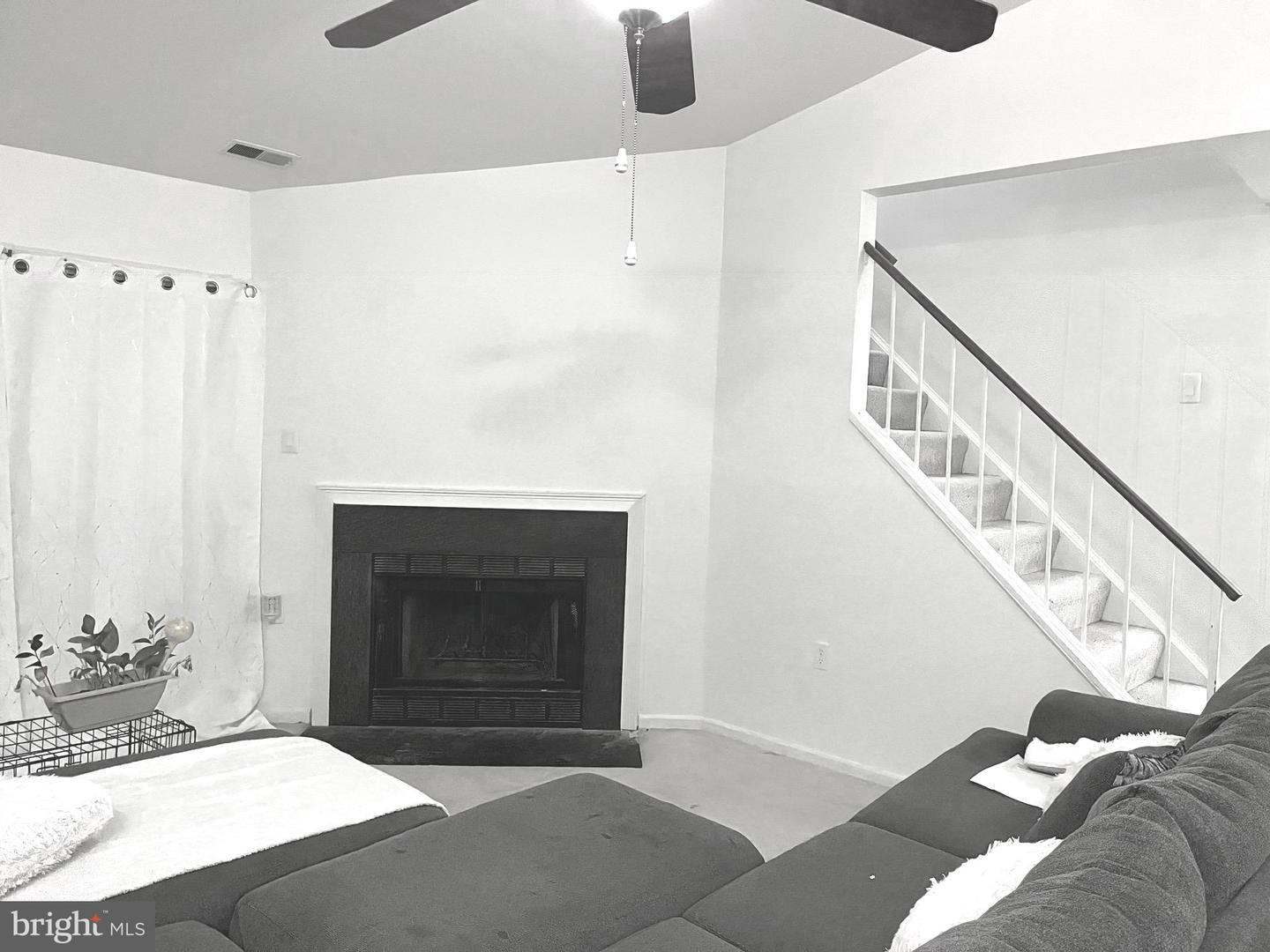 10491 PARADISE CT, MANASSAS, Virginia 20109, 2 Bedrooms Bedrooms, ,2 BathroomsBathrooms,Residential,For sale,10491 PARADISE CT,VAPW2091454 MLS # VAPW2091454