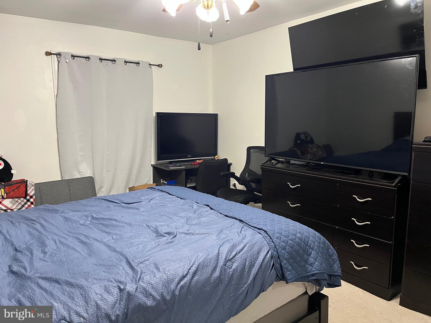 10491 PARADISE CT, MANASSAS, Virginia 20109, 2 Bedrooms Bedrooms, ,2 BathroomsBathrooms,Residential,For sale,10491 PARADISE CT,VAPW2091454 MLS # VAPW2091454