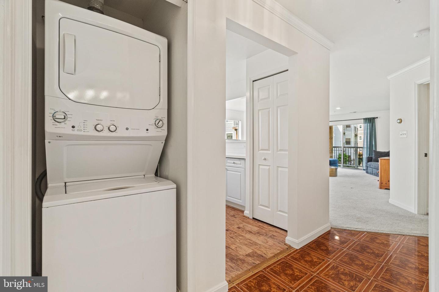 20605 CORNSTALK TER #201, ASHBURN, Virginia 20147, 2 Bedrooms Bedrooms, ,2 BathroomsBathrooms,Residential,For sale,20605 CORNSTALK TER #201,VALO2093620 MLS # VALO2093620