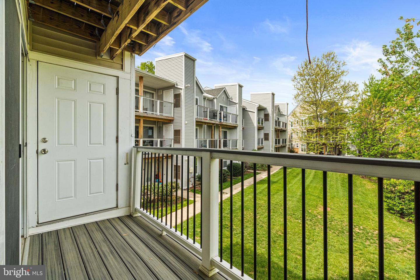 20605 CORNSTALK TER #201, ASHBURN, Virginia 20147, 2 Bedrooms Bedrooms, ,2 BathroomsBathrooms,Residential,For sale,20605 CORNSTALK TER #201,VALO2093620 MLS # VALO2093620