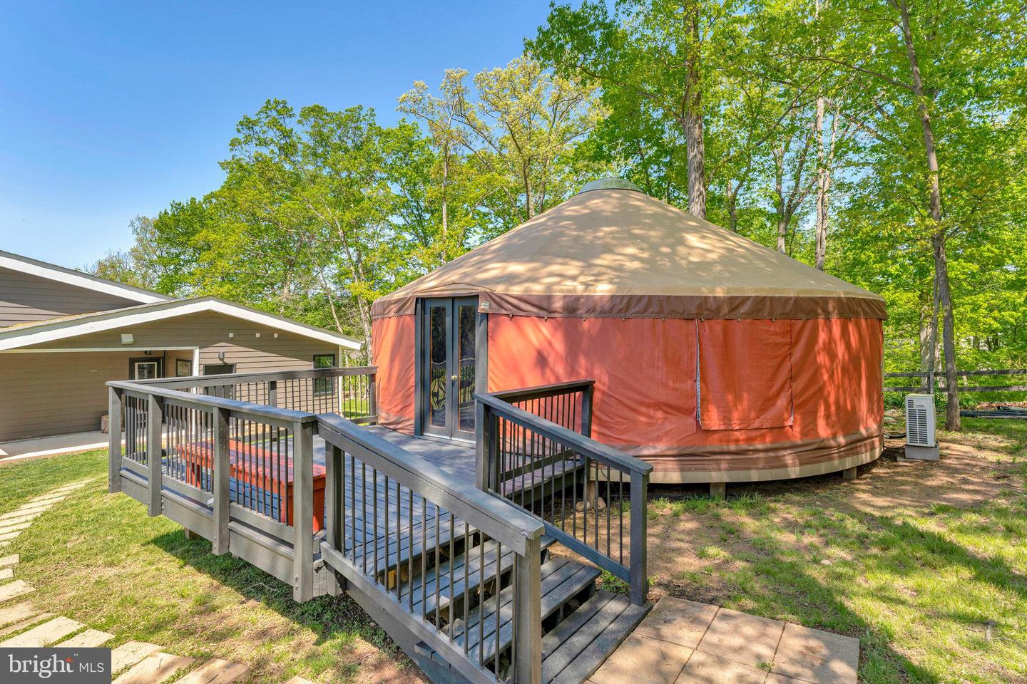 45406 LAKESIDE DR, STERLING, Virginia 20165, 4 Bedrooms Bedrooms, ,3 BathroomsBathrooms,Residential,For sale,45406 LAKESIDE DR,VALO2093846 MLS # VALO2093846