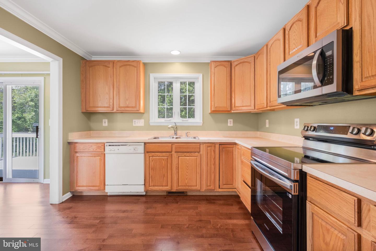 3580 DIAMOND POINT MEWS, DUMFRIES, Virginia 22026, 5 Bedrooms Bedrooms, ,4 BathroomsBathrooms,Residential,For sale,3580 DIAMOND POINT MEWS,VAPW2092008 MLS # VAPW2092008
