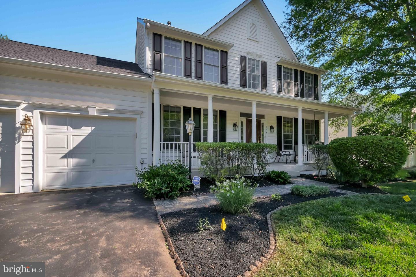 110 CEDARGROVE PL SW, LEESBURG, Virginia 20175, 4 Bedrooms Bedrooms, ,3 BathroomsBathrooms,Residential,For sale,110 CEDARGROVE PL SW,VALO2093954 MLS # VALO2093954