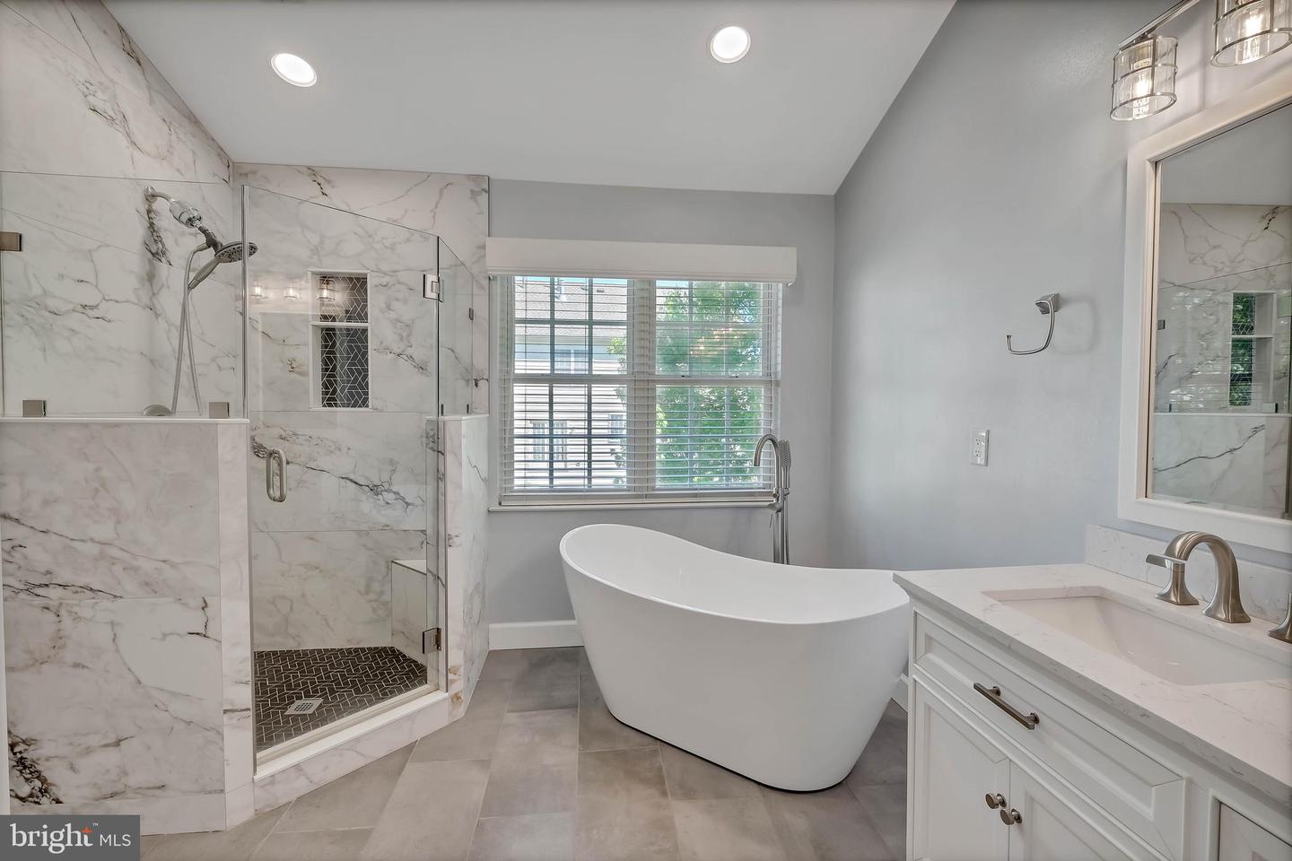 110 CEDARGROVE PL SW, LEESBURG, Virginia 20175, 4 Bedrooms Bedrooms, ,3 BathroomsBathrooms,Residential,For sale,110 CEDARGROVE PL SW,VALO2093954 MLS # VALO2093954