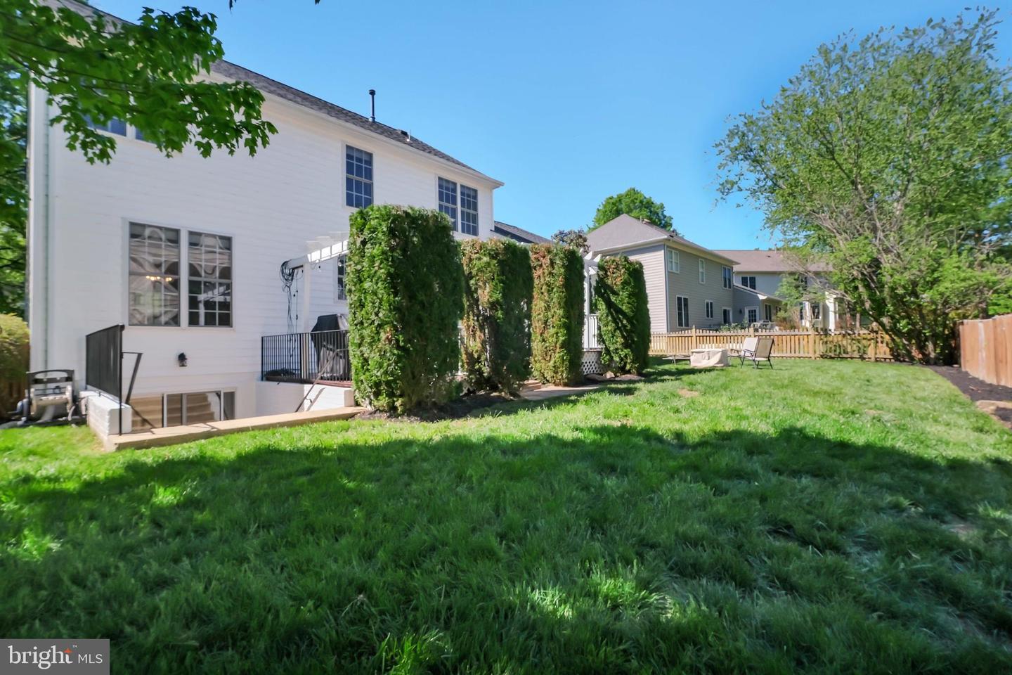 110 CEDARGROVE PL SW, LEESBURG, Virginia 20175, 4 Bedrooms Bedrooms, ,3 BathroomsBathrooms,Residential,For sale,110 CEDARGROVE PL SW,VALO2093954 MLS # VALO2093954