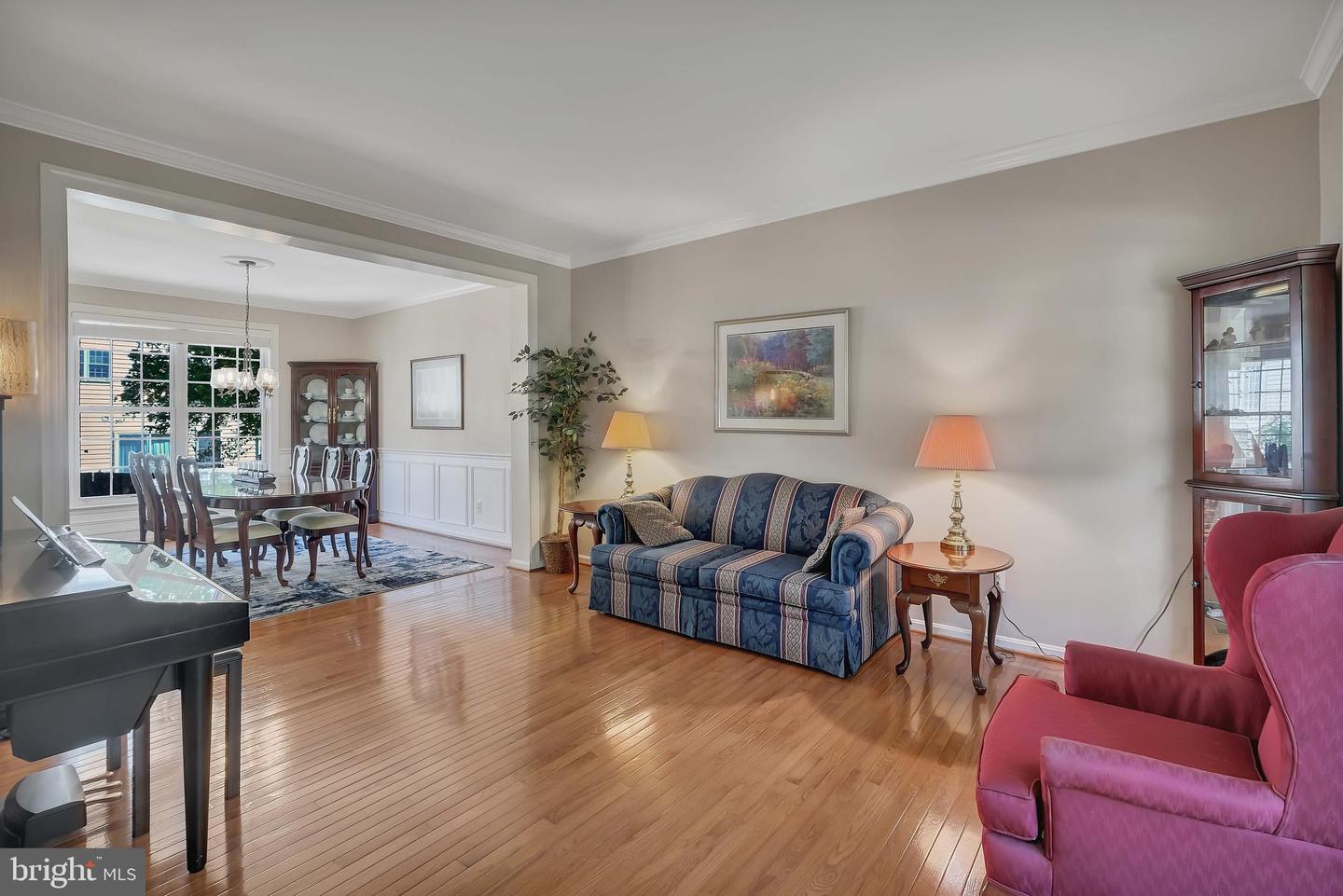 110 CEDARGROVE PL SW, LEESBURG, Virginia 20175, 4 Bedrooms Bedrooms, ,3 BathroomsBathrooms,Residential,For sale,110 CEDARGROVE PL SW,VALO2093954 MLS # VALO2093954