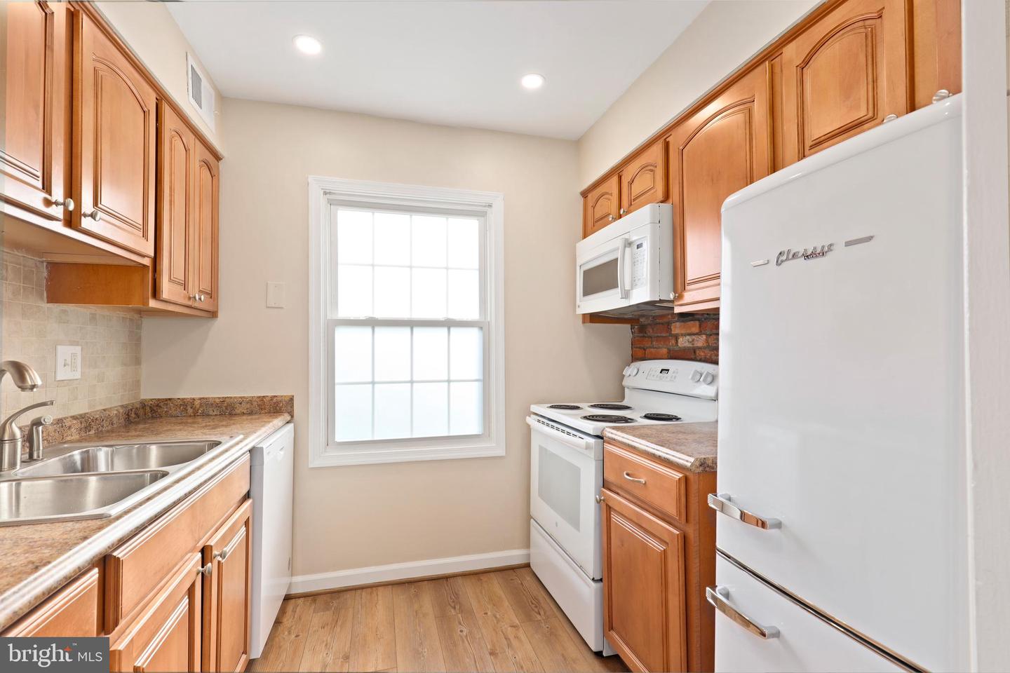 8213 TORY RD #146, SPRINGFIELD, Virginia 22152, 2 Bedrooms Bedrooms, ,1 BathroomBathrooms,Residential,For sale,8213 TORY RD #146,VAFX2234292 MLS # VAFX2234292