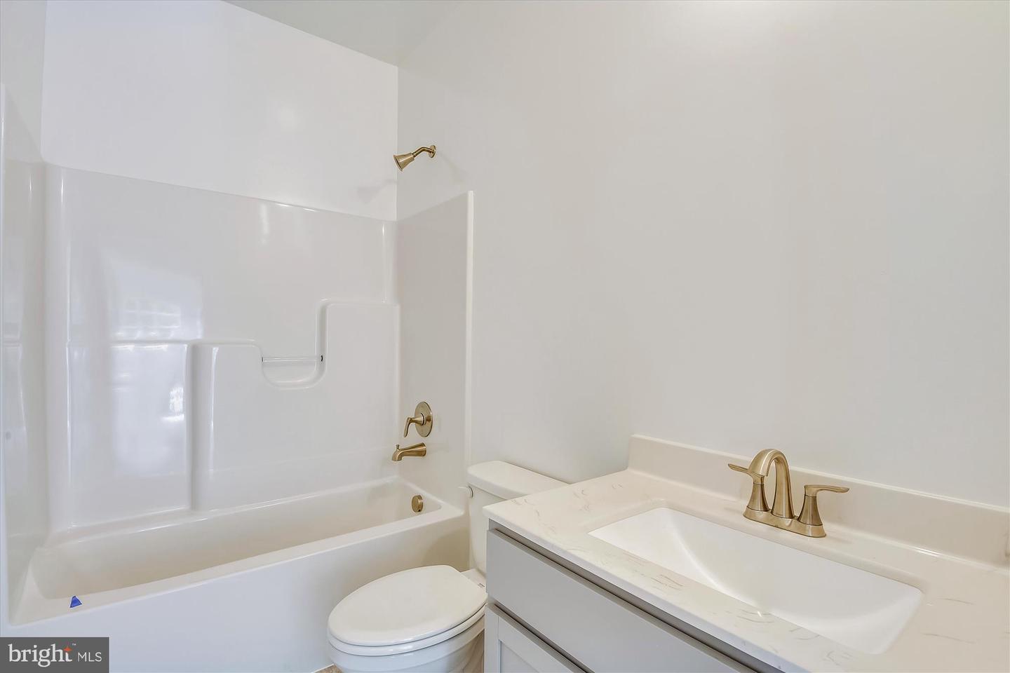 1 AC LOT COURTNEYS CORNER RD, SUMERDUCK, Virginia 22742, 3 Bedrooms Bedrooms, ,2 BathroomsBathrooms,Residential,For sale,1 AC LOT COURTNEYS CORNER RD,VAFQ2016268 MLS # VAFQ2016268