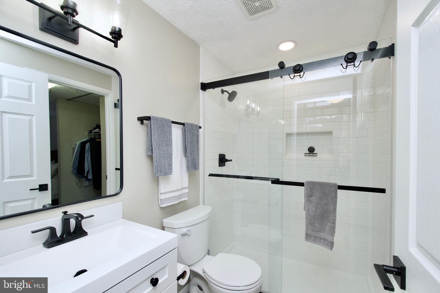 8442 RED EAGLE CT, LORTON, Virginia 22079, 2 Bedrooms Bedrooms, ,2 BathroomsBathrooms,Residential,For sale,8442 RED EAGLE CT,VAFX2234500 MLS # VAFX2234500